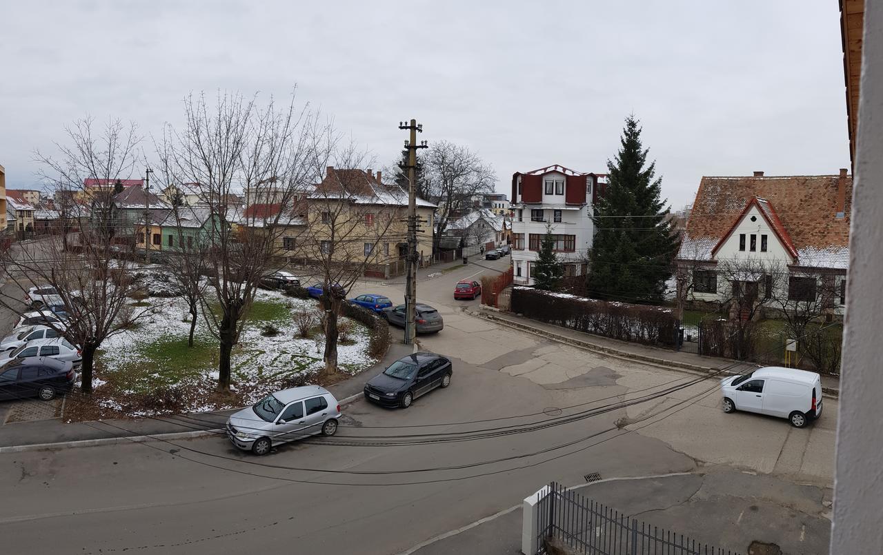 Floare De Colt Apartment Sibiu Exterior photo